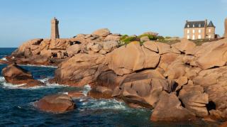 Pierre d autel a minihy treguier à Minihy Treguier : patrimoin...