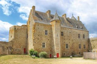 Eglise saint yves a minihy treguier à Minihy Treguier : archit...